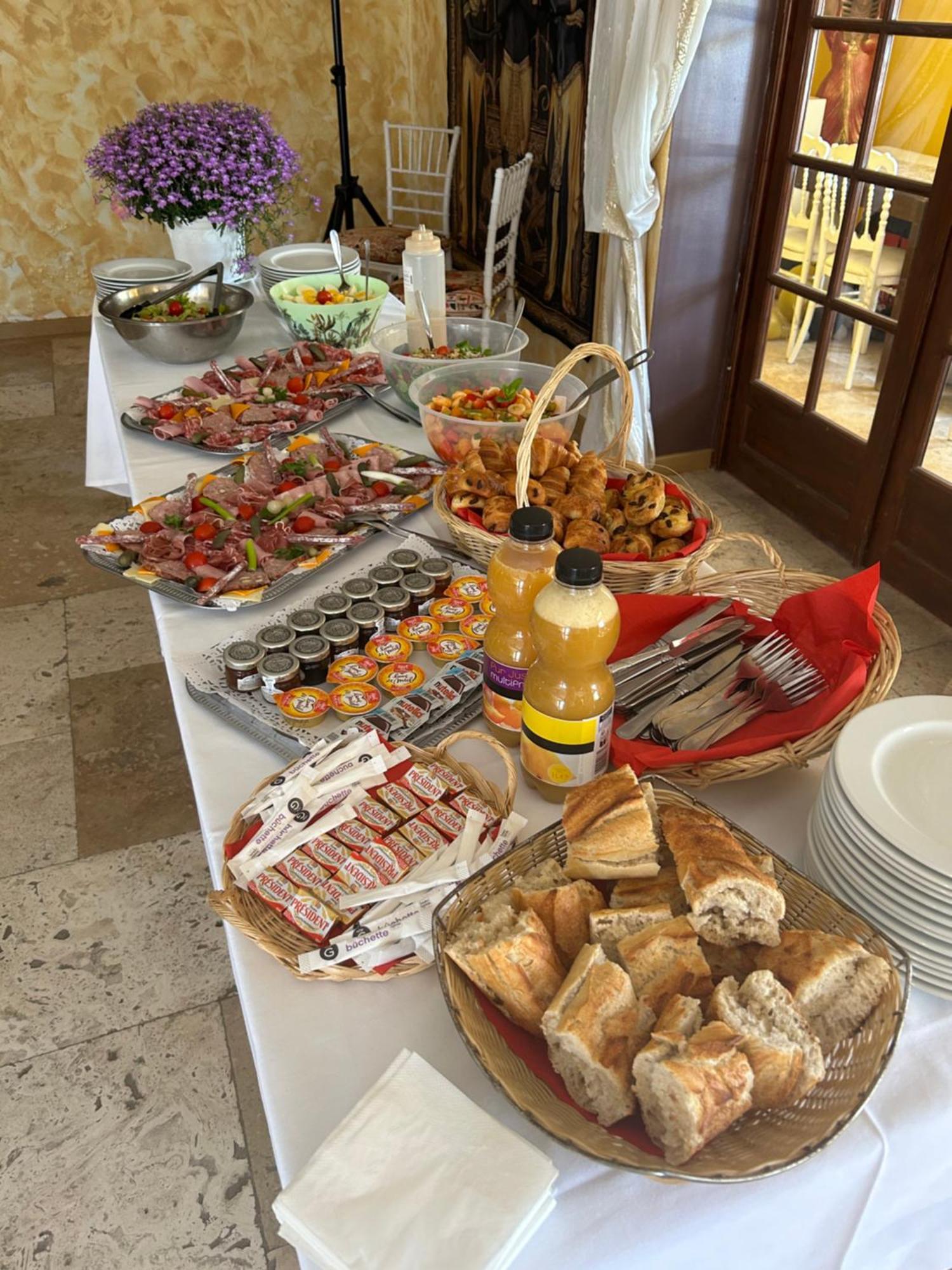 Horus Hotel Fréjus Екстериор снимка